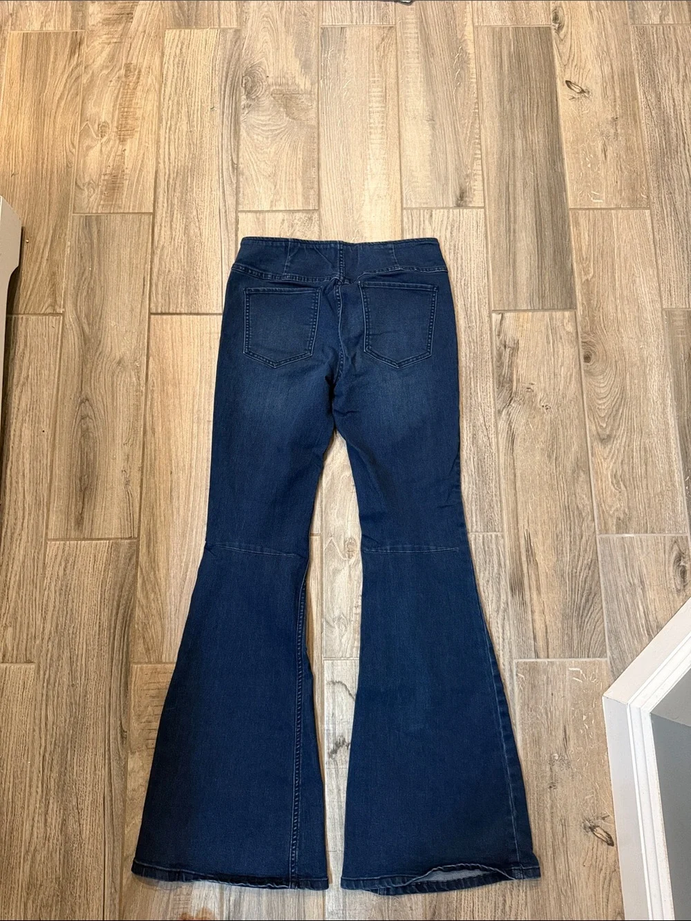 Free People We The Free Penny Pull-On Flare Jeans Womens Size 29